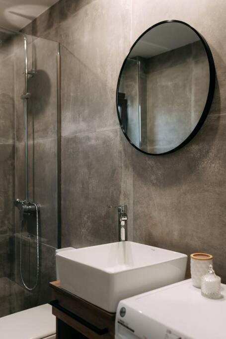 Lux Studio Near Center Heraklion  Luaran gambar